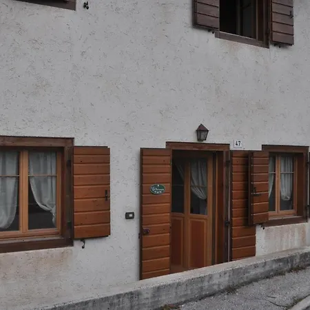 La Casa Di Nicky - *